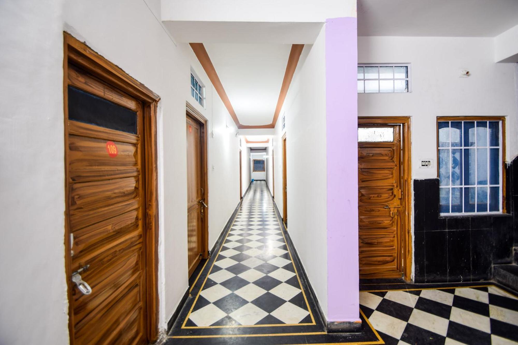 אודייפור Hotel O Vip מראה חיצוני תמונה